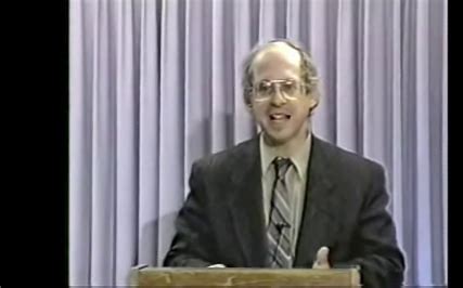 Stephen Krashen explaining "Comprehensible Input".