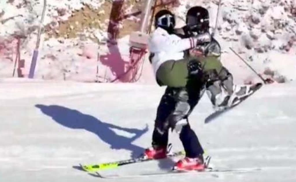 Skiing resorts provide "hugging service" in China